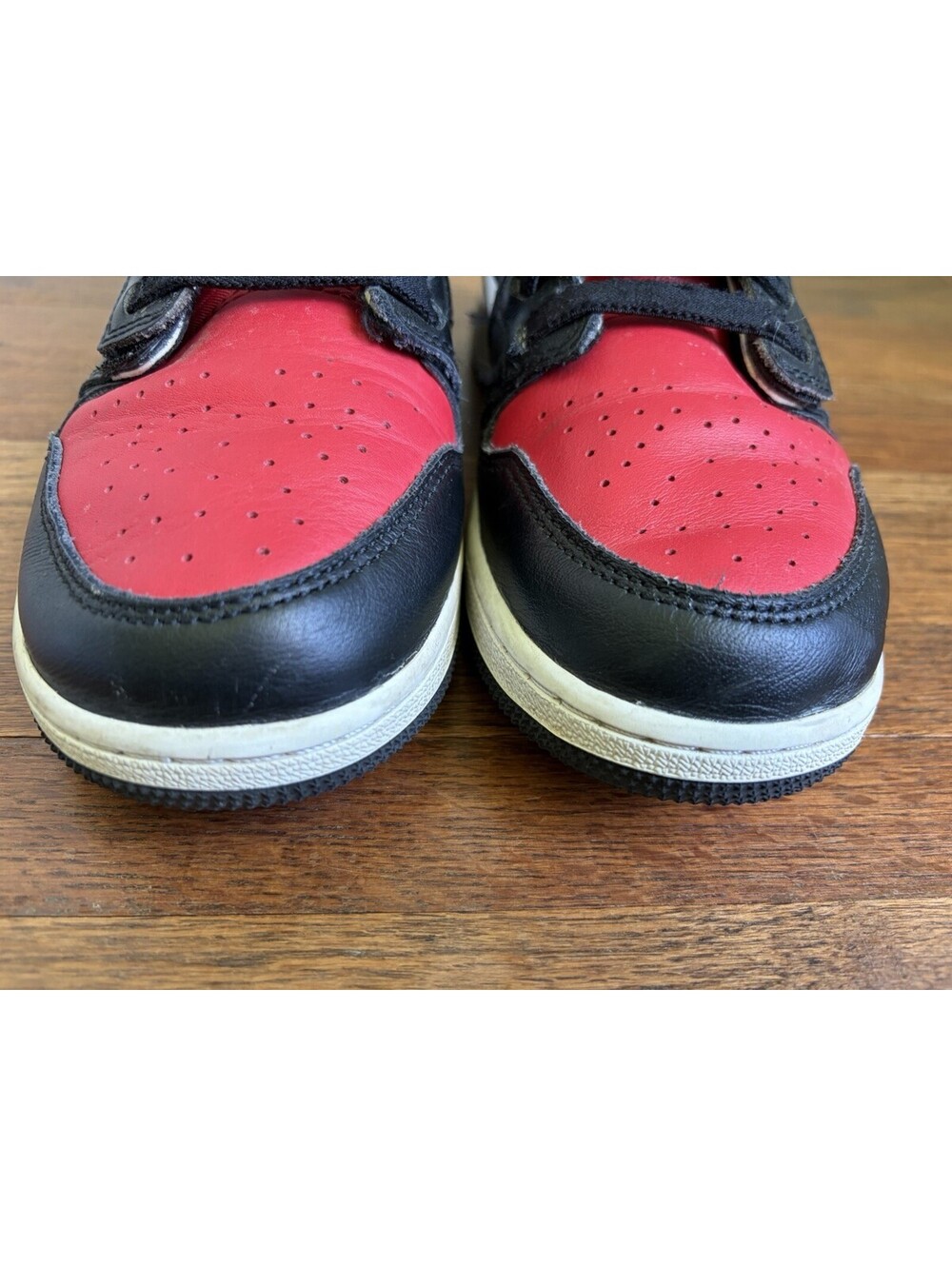 Nike Air Jordan 1 High FlyEase Red Black White Youth Shoes Size 6.5US DC7986-061 - Picture 6 of 6